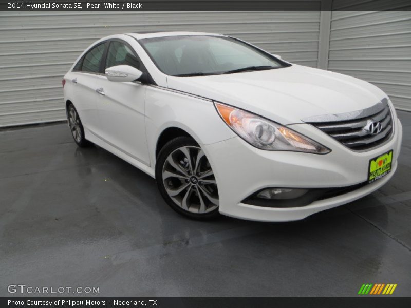 Pearl White / Black 2014 Hyundai Sonata SE