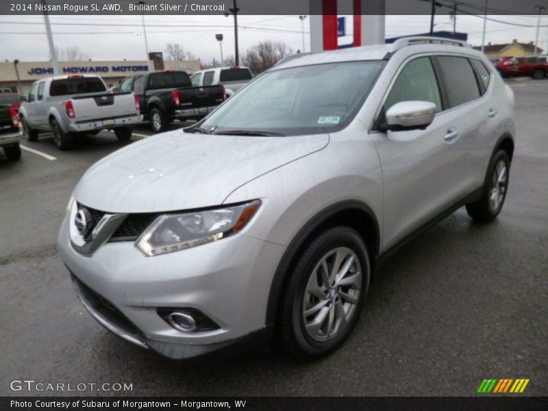 Front 3/4 View of 2014 Rogue SL AWD
