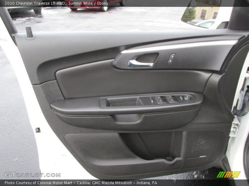 Summit White / Ebony 2010 Chevrolet Traverse LT AWD