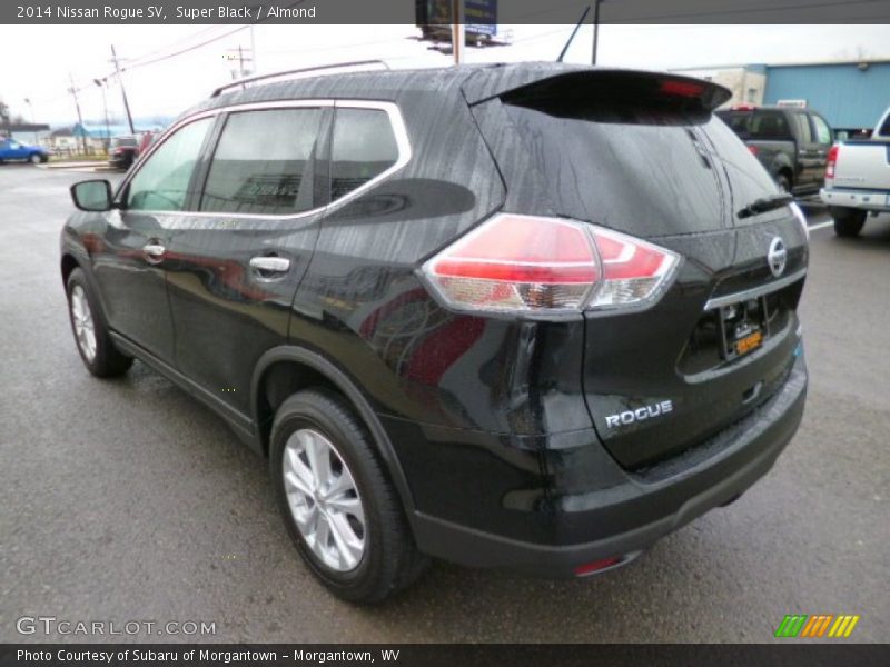 Super Black / Almond 2014 Nissan Rogue SV