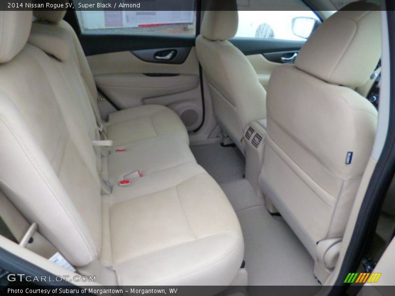 Super Black / Almond 2014 Nissan Rogue SV
