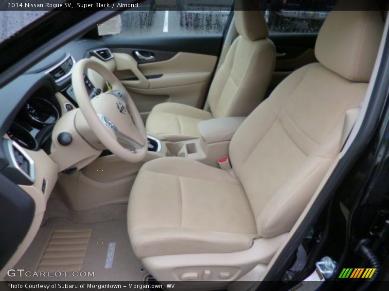 Front Seat of 2014 Rogue SV