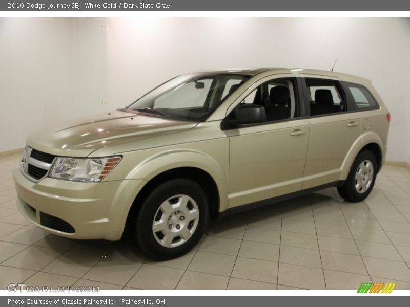 White Gold / Dark Slate Gray 2010 Dodge Journey SE