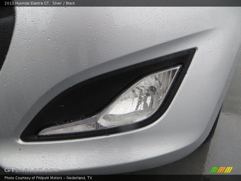Silver / Black 2013 Hyundai Elantra GT