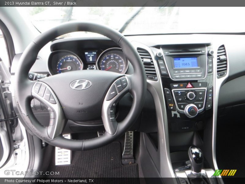 Silver / Black 2013 Hyundai Elantra GT