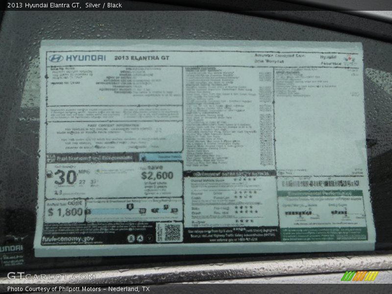 Silver / Black 2013 Hyundai Elantra GT