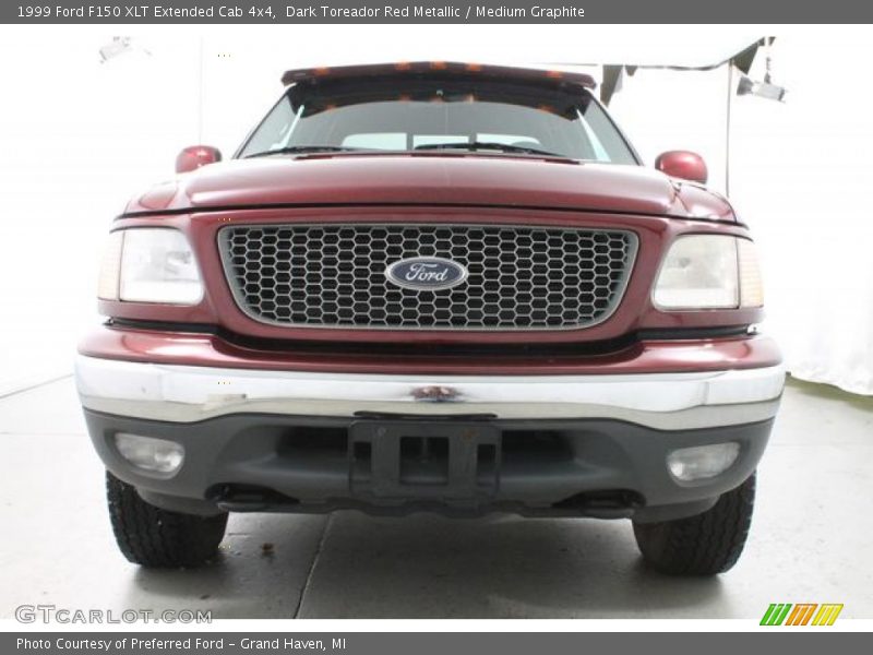 Dark Toreador Red Metallic / Medium Graphite 1999 Ford F150 XLT Extended Cab 4x4