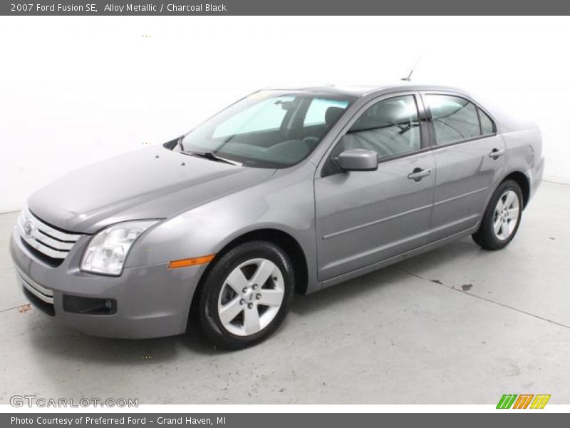 Alloy Metallic / Charcoal Black 2007 Ford Fusion SE