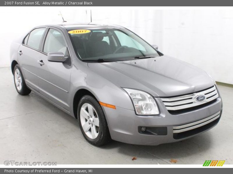 Alloy Metallic / Charcoal Black 2007 Ford Fusion SE