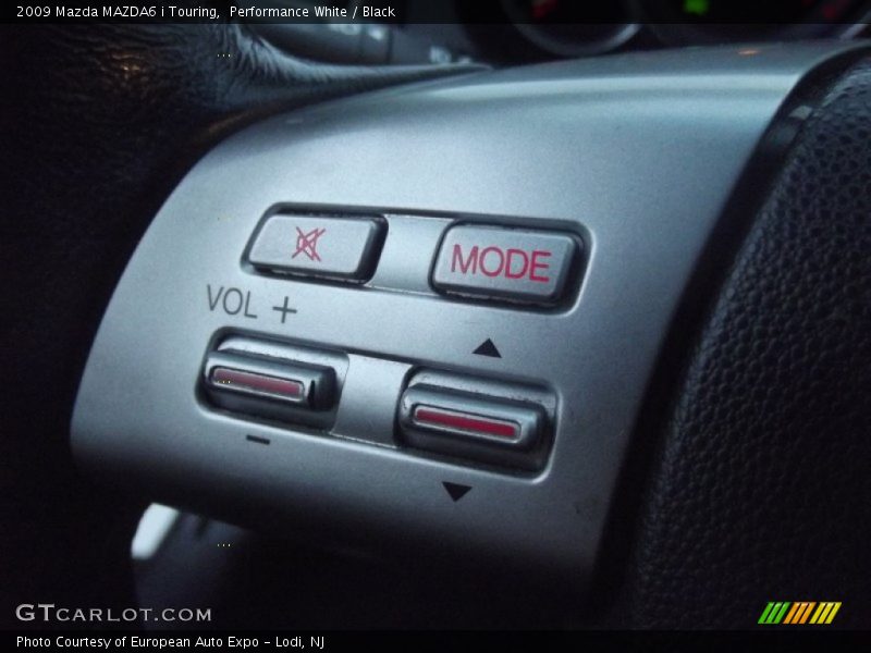 Performance White / Black 2009 Mazda MAZDA6 i Touring