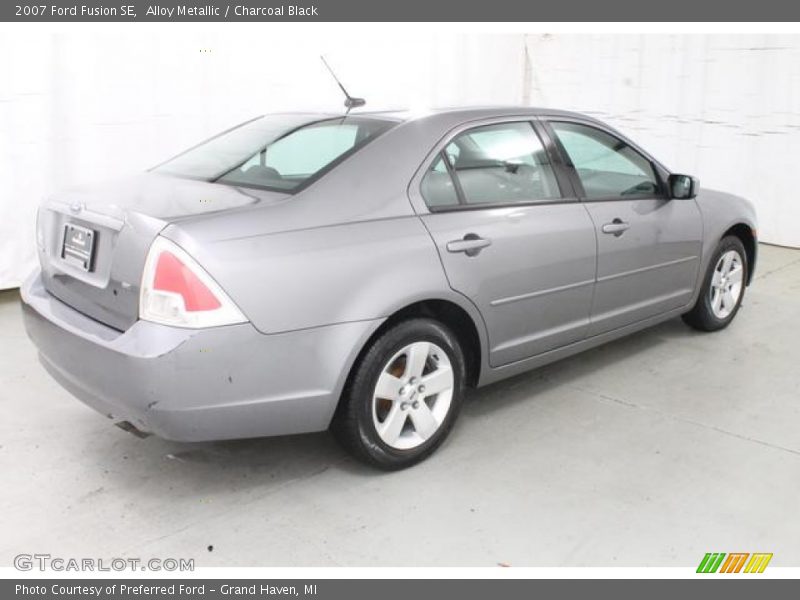 Alloy Metallic / Charcoal Black 2007 Ford Fusion SE