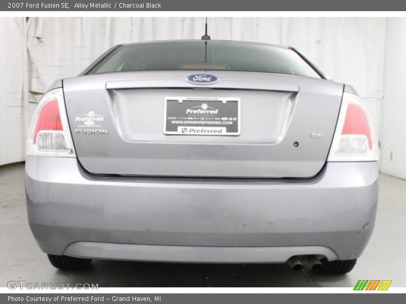 Alloy Metallic / Charcoal Black 2007 Ford Fusion SE