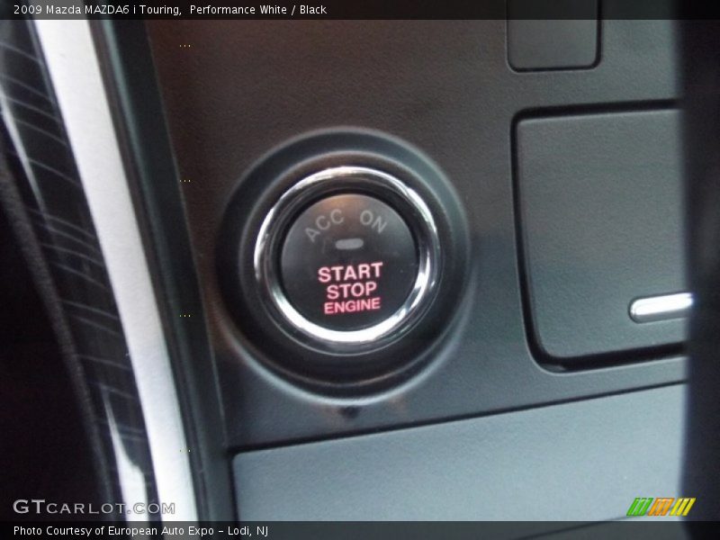 Performance White / Black 2009 Mazda MAZDA6 i Touring