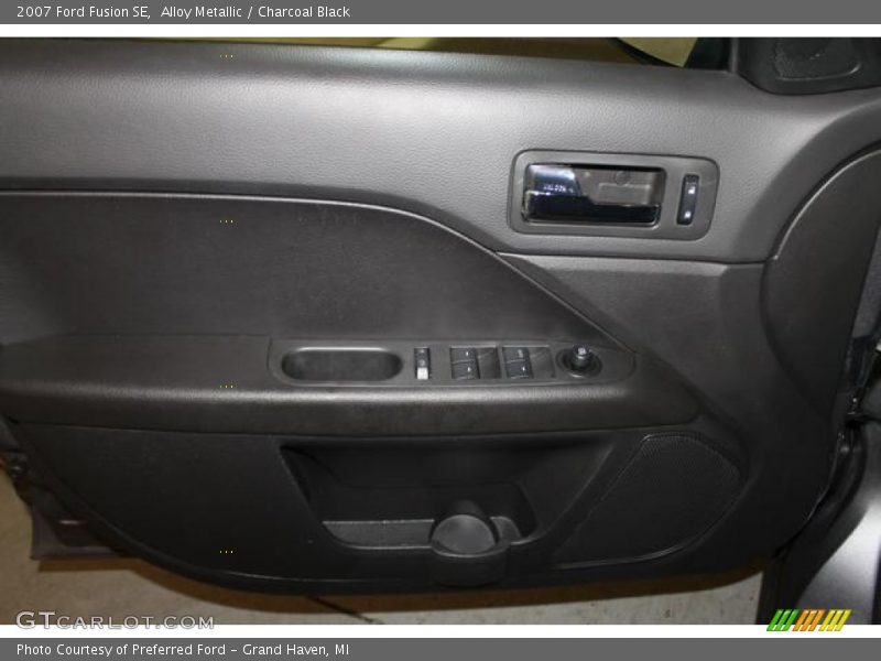 Alloy Metallic / Charcoal Black 2007 Ford Fusion SE