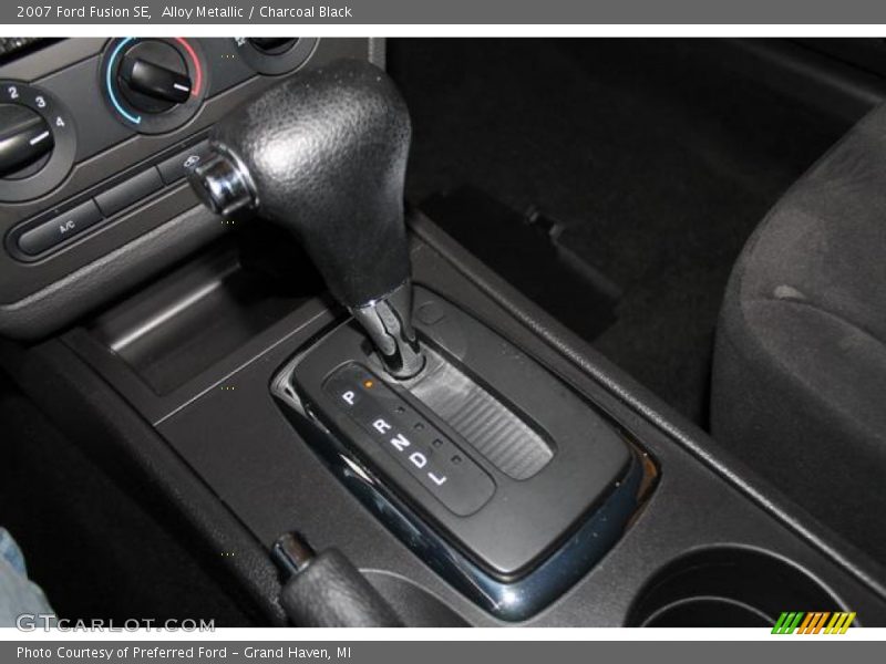 Alloy Metallic / Charcoal Black 2007 Ford Fusion SE