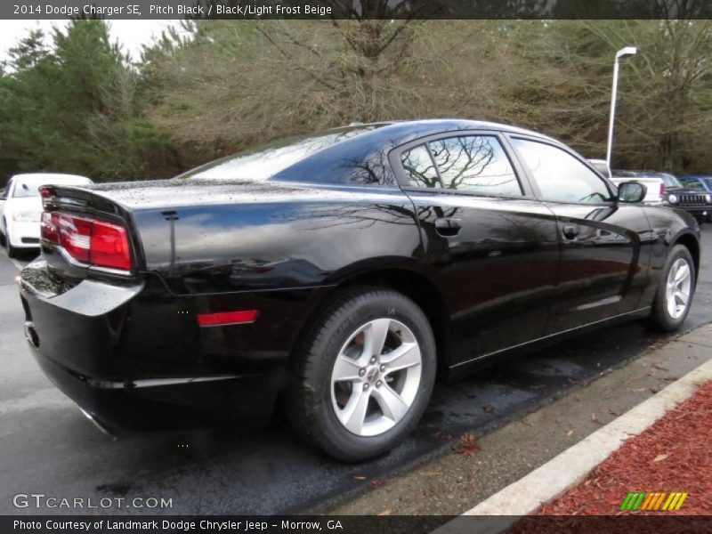 Pitch Black / Black/Light Frost Beige 2014 Dodge Charger SE