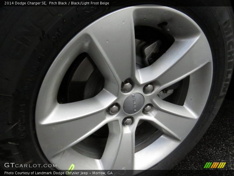 Pitch Black / Black/Light Frost Beige 2014 Dodge Charger SE