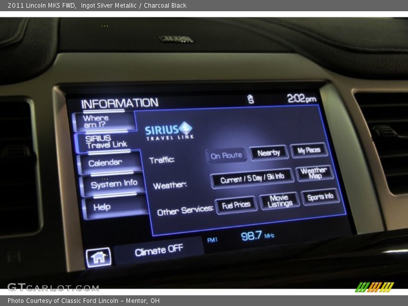 Ingot Silver Metallic / Charcoal Black 2011 Lincoln MKS FWD