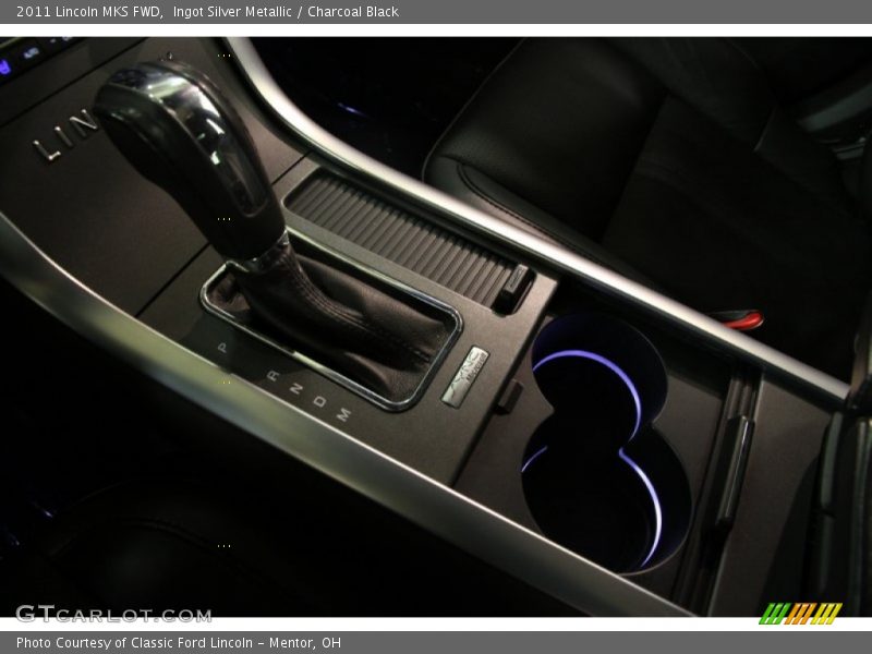 Ingot Silver Metallic / Charcoal Black 2011 Lincoln MKS FWD