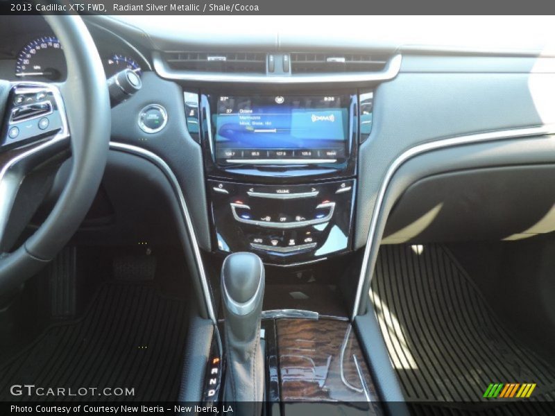 Radiant Silver Metallic / Shale/Cocoa 2013 Cadillac XTS FWD