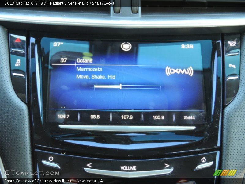 Radiant Silver Metallic / Shale/Cocoa 2013 Cadillac XTS FWD