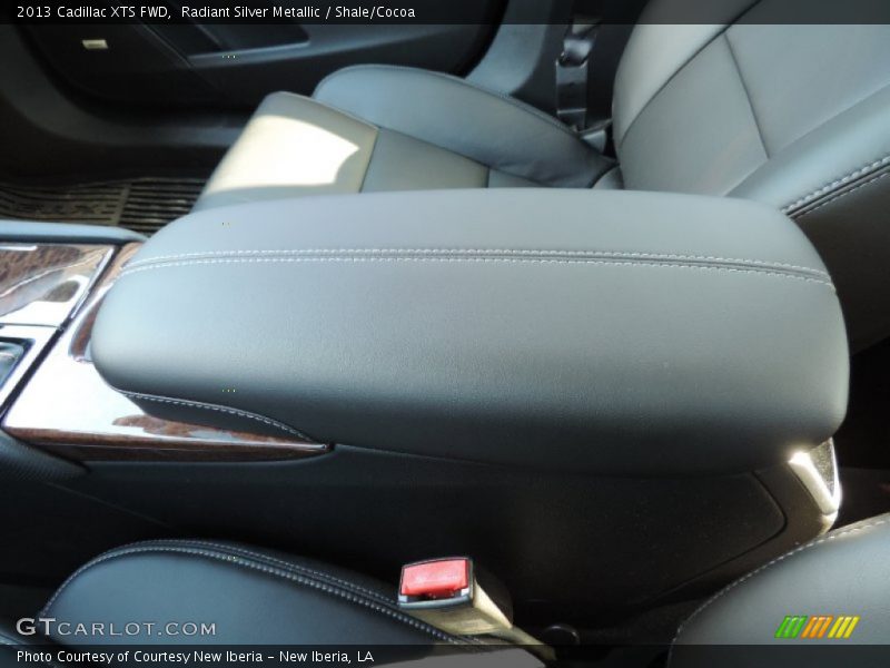 Radiant Silver Metallic / Shale/Cocoa 2013 Cadillac XTS FWD