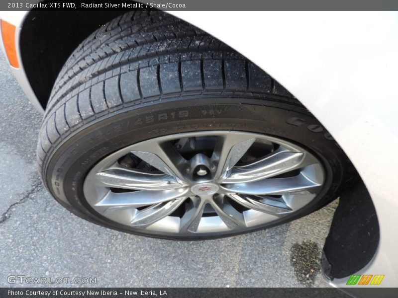Radiant Silver Metallic / Shale/Cocoa 2013 Cadillac XTS FWD