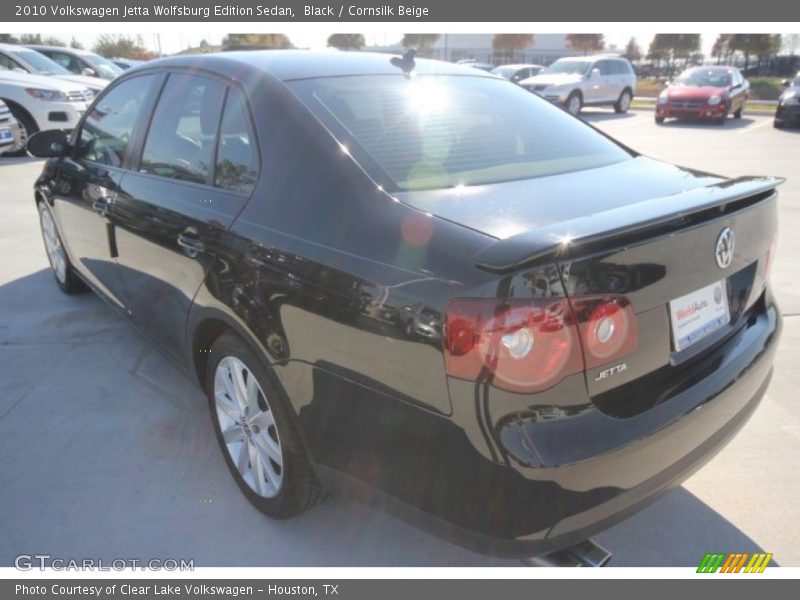 Black / Cornsilk Beige 2010 Volkswagen Jetta Wolfsburg Edition Sedan