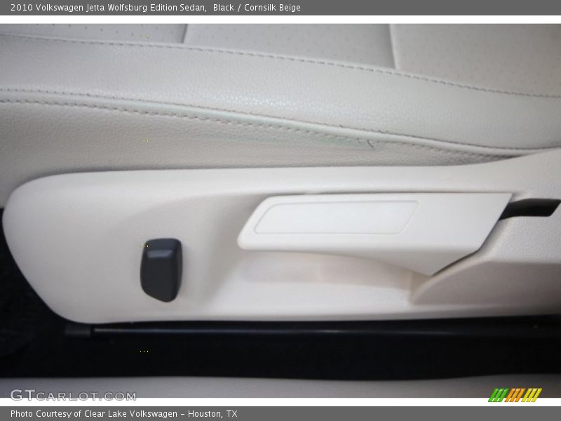 Black / Cornsilk Beige 2010 Volkswagen Jetta Wolfsburg Edition Sedan