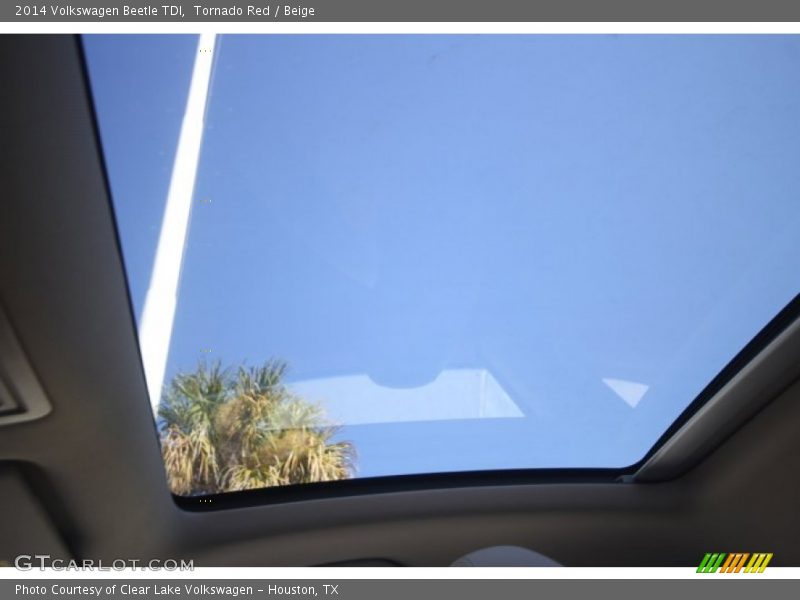 Tornado Red / Beige 2014 Volkswagen Beetle TDI