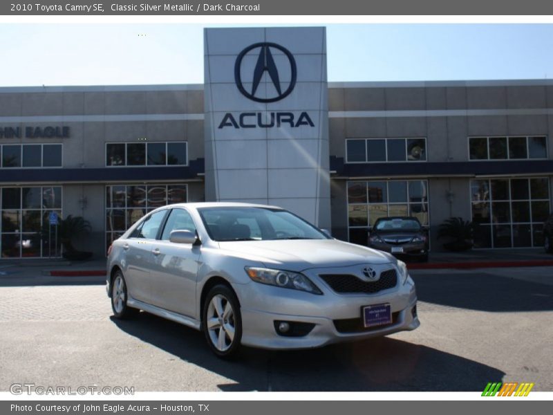 Classic Silver Metallic / Dark Charcoal 2010 Toyota Camry SE