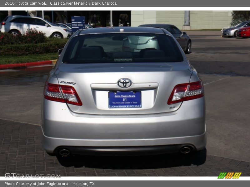 Classic Silver Metallic / Dark Charcoal 2010 Toyota Camry SE