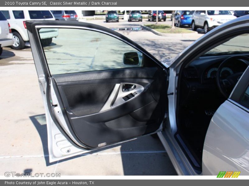 Classic Silver Metallic / Dark Charcoal 2010 Toyota Camry SE