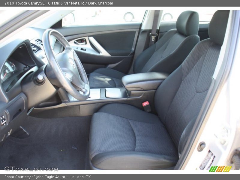 Classic Silver Metallic / Dark Charcoal 2010 Toyota Camry SE