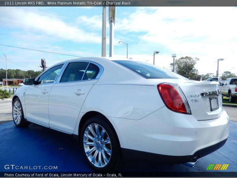 White Platinum Metallic Tri-Coat / Charcoal Black 2011 Lincoln MKS FWD