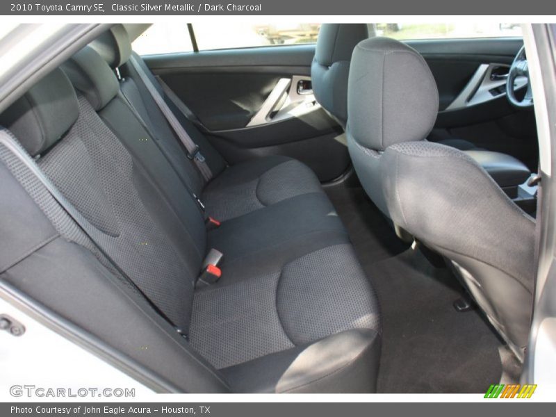 Classic Silver Metallic / Dark Charcoal 2010 Toyota Camry SE