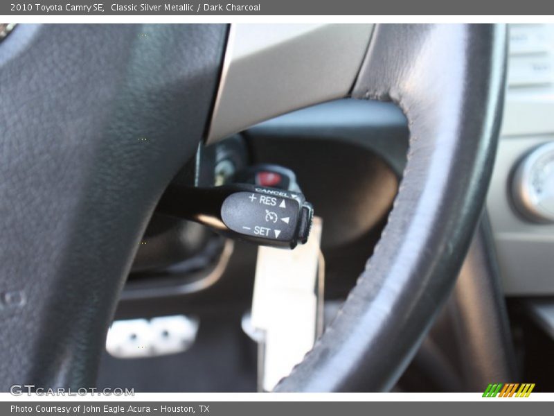Classic Silver Metallic / Dark Charcoal 2010 Toyota Camry SE