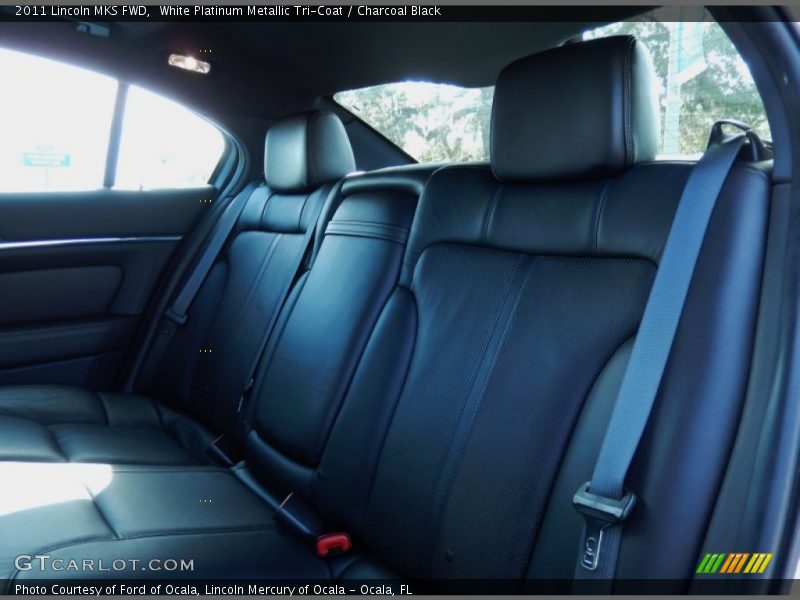White Platinum Metallic Tri-Coat / Charcoal Black 2011 Lincoln MKS FWD