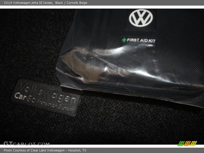 Black / Cornsilk Beige 2014 Volkswagen Jetta SE Sedan