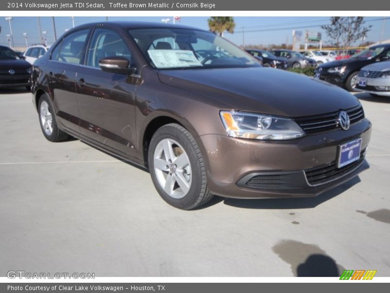 Toffee Brown Metallic / Cornsilk Beige 2014 Volkswagen Jetta TDI Sedan
