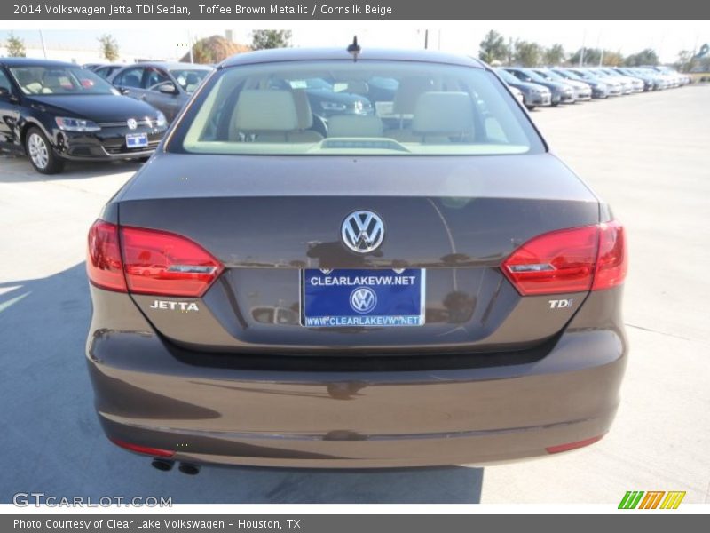 Toffee Brown Metallic / Cornsilk Beige 2014 Volkswagen Jetta TDI Sedan