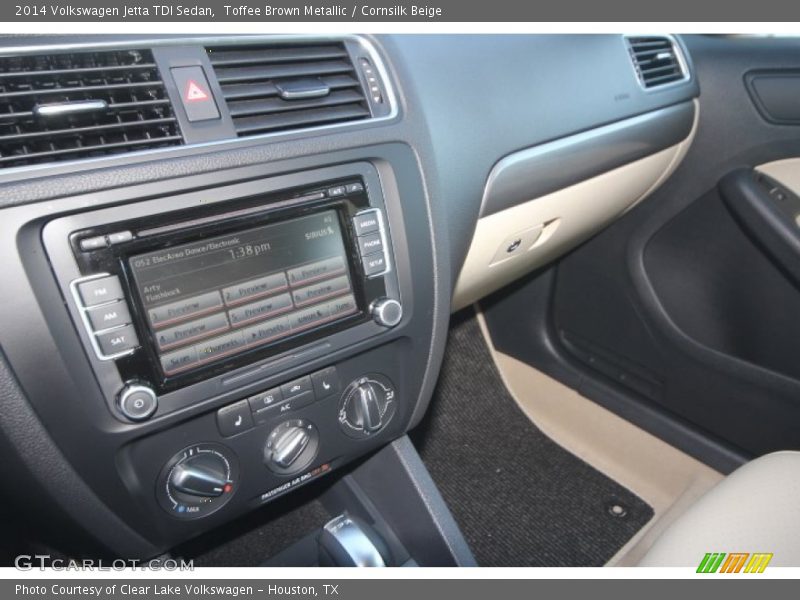 Toffee Brown Metallic / Cornsilk Beige 2014 Volkswagen Jetta TDI Sedan