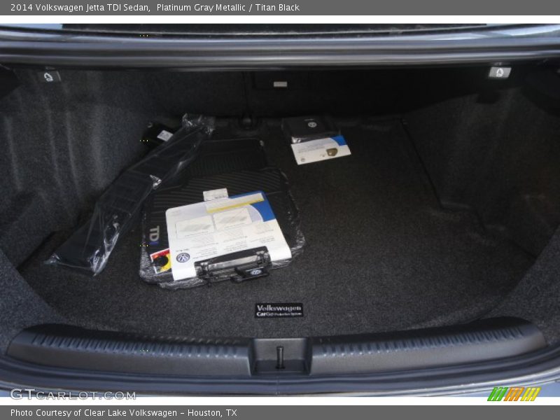 Platinum Gray Metallic / Titan Black 2014 Volkswagen Jetta TDI Sedan