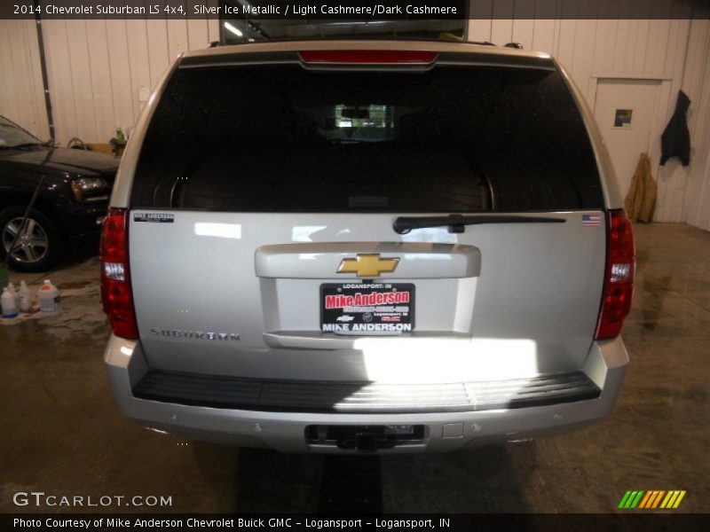 Silver Ice Metallic / Light Cashmere/Dark Cashmere 2014 Chevrolet Suburban LS 4x4