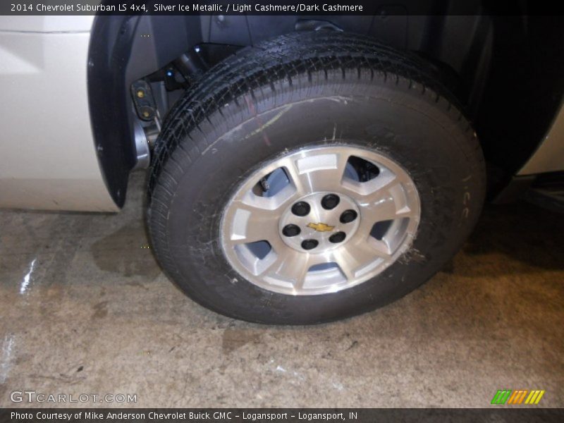 Silver Ice Metallic / Light Cashmere/Dark Cashmere 2014 Chevrolet Suburban LS 4x4