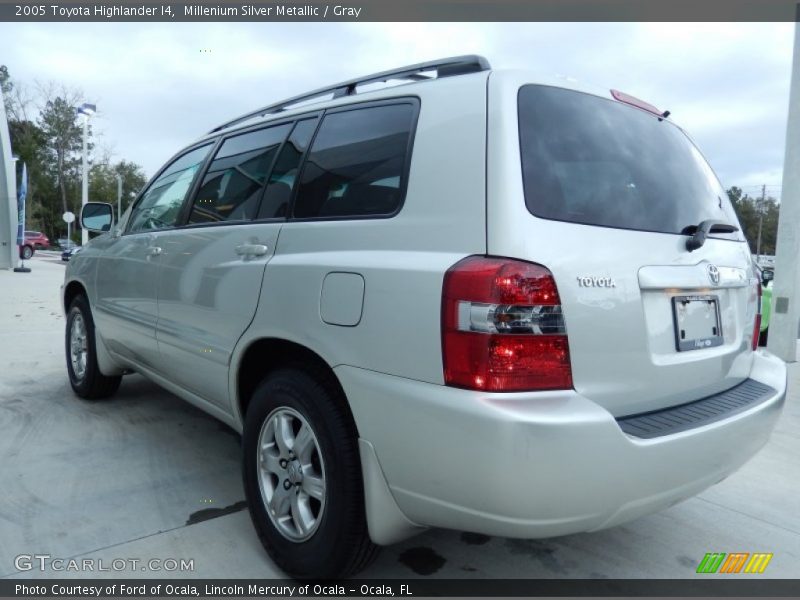 Millenium Silver Metallic / Gray 2005 Toyota Highlander I4