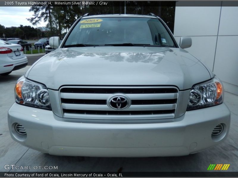 Millenium Silver Metallic / Gray 2005 Toyota Highlander I4