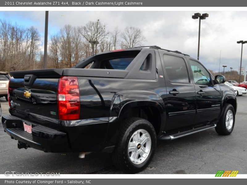 Black / Dark Cashmere/Light Cashmere 2011 Chevrolet Avalanche Z71 4x4