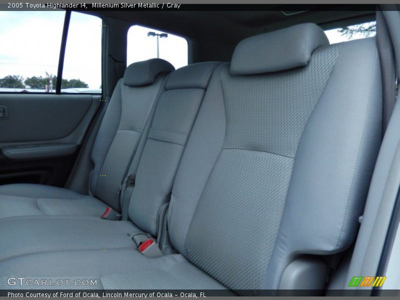 Millenium Silver Metallic / Gray 2005 Toyota Highlander I4