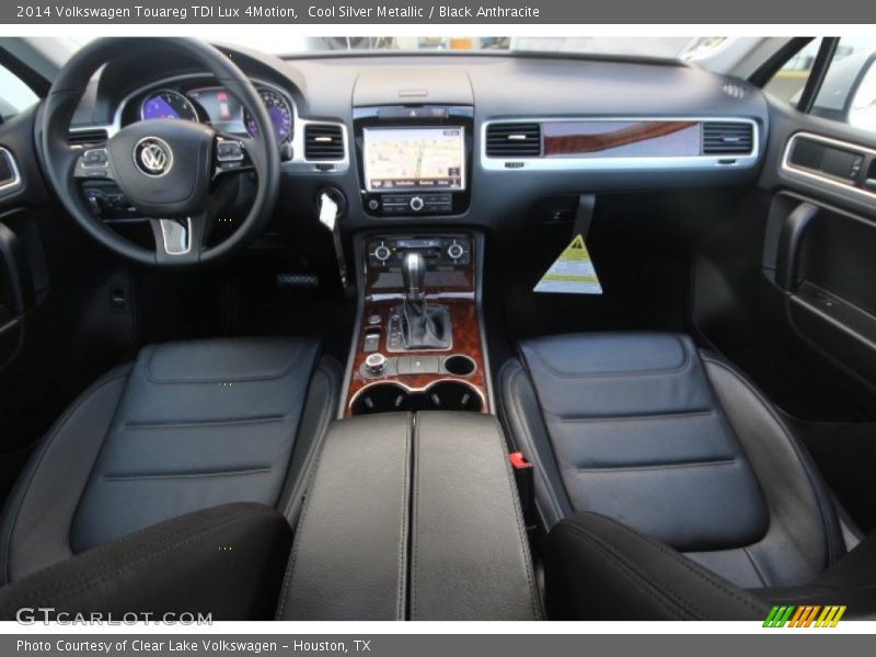 Dashboard of 2014 Touareg TDI Lux 4Motion